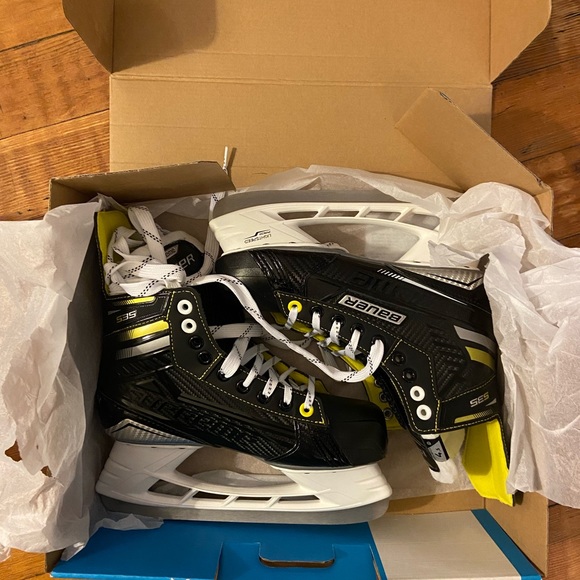 Bauer Shoes Bauer Supreme S35 Youth Hockey Skate Size 45 Poshmark